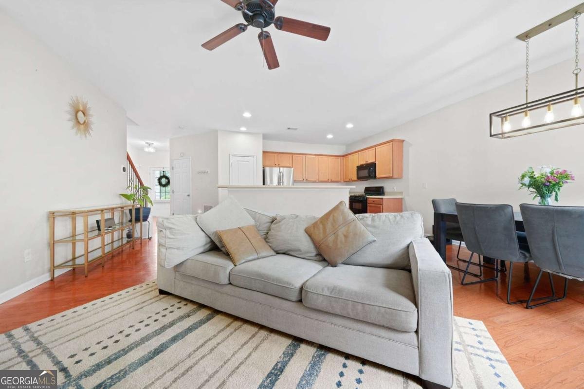 5669 Cobblestone Creek Place Mableton - 11