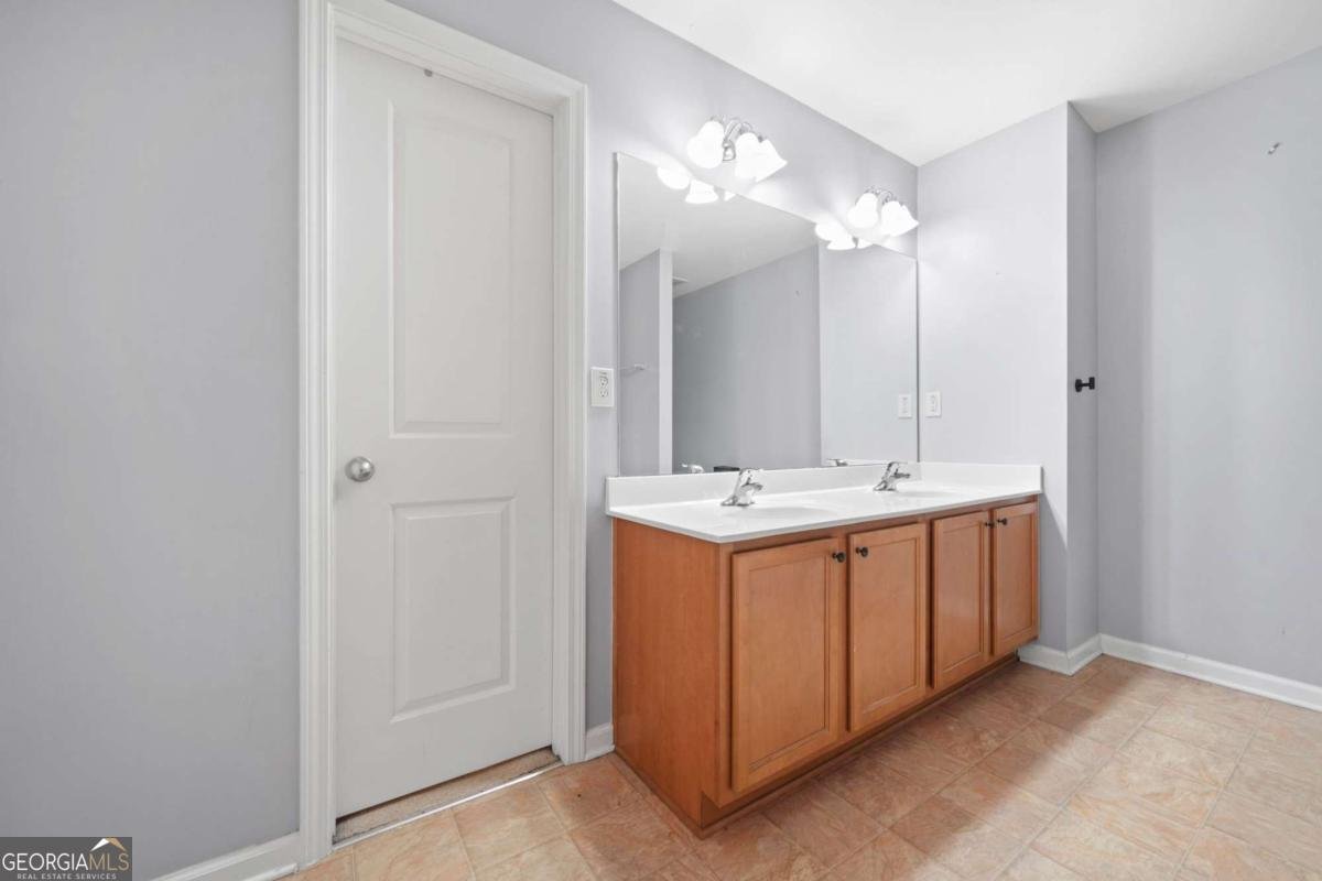 5669 Cobblestone Creek Place Mableton - 24