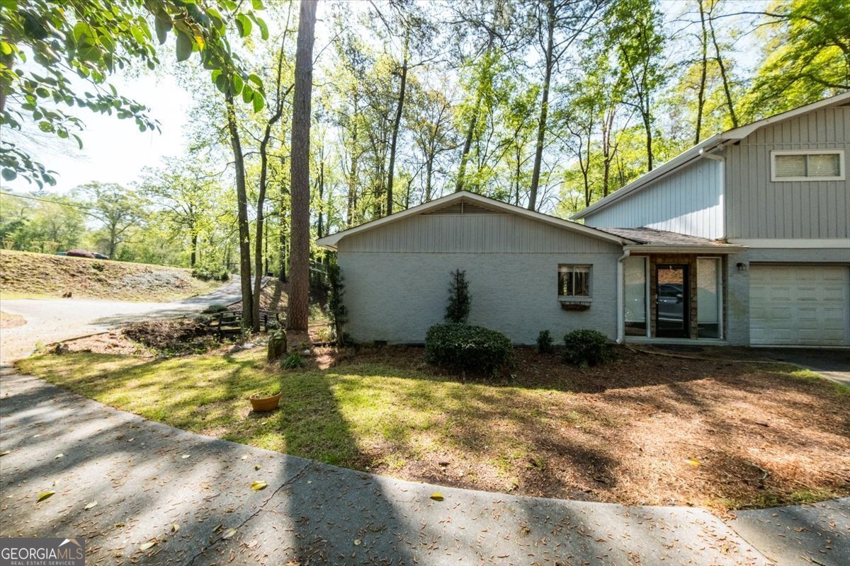 1560 Hawthorne Road Macon - 1
