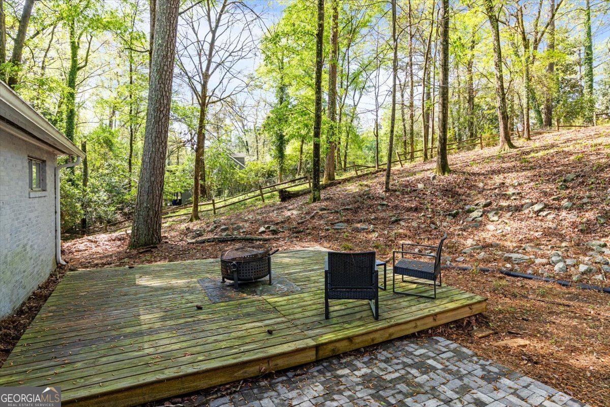 1560 Hawthorne Road Macon - 23