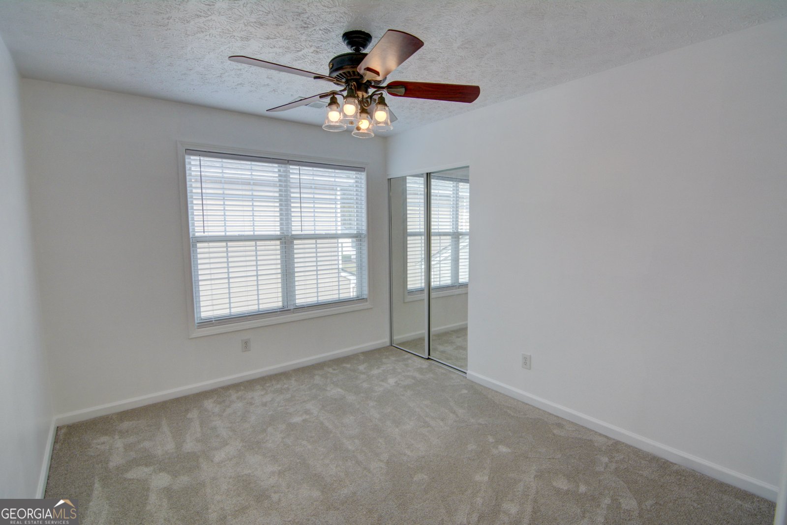 102 MANLEY Court Woodstock - 23