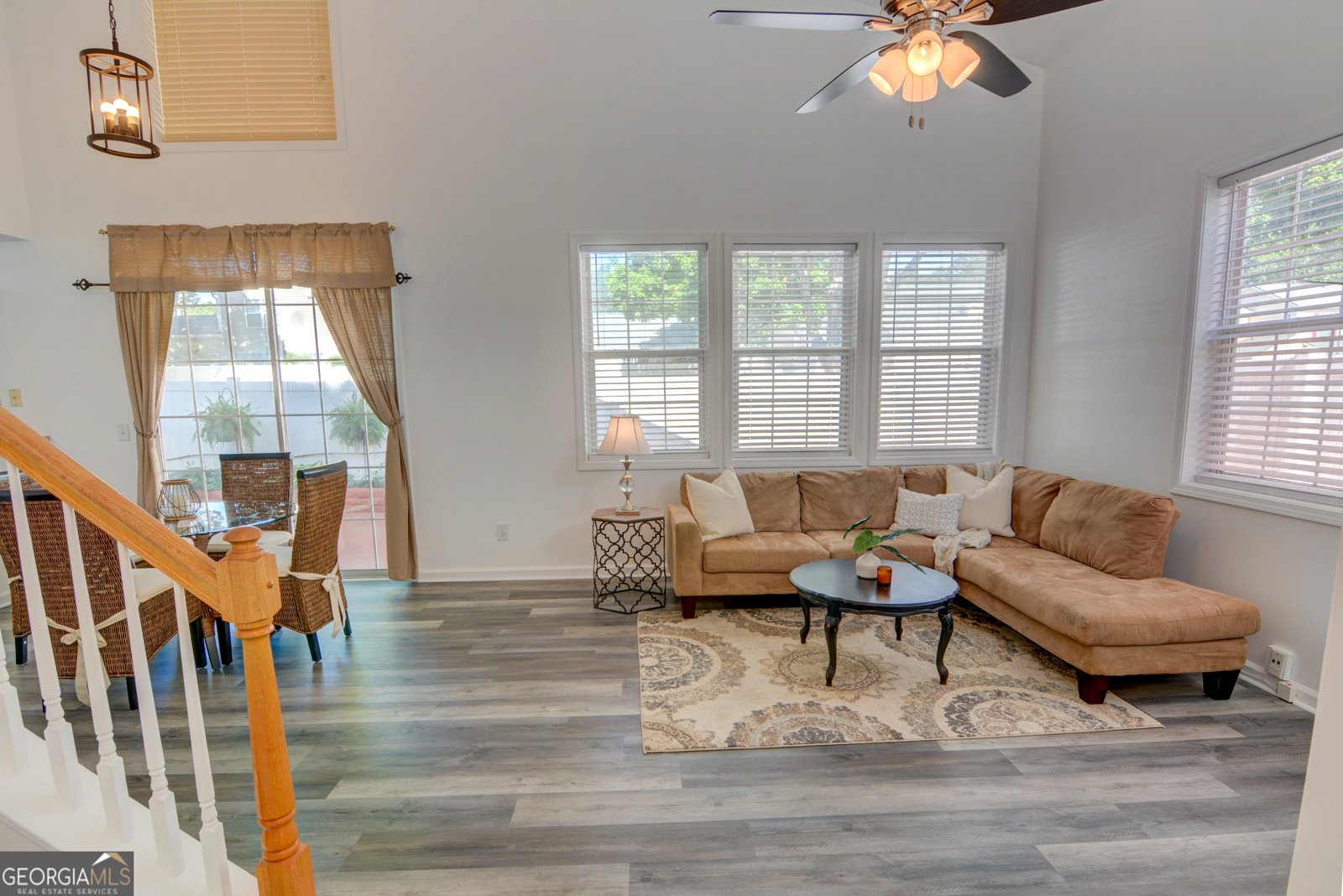 102 MANLEY Court Woodstock - 3