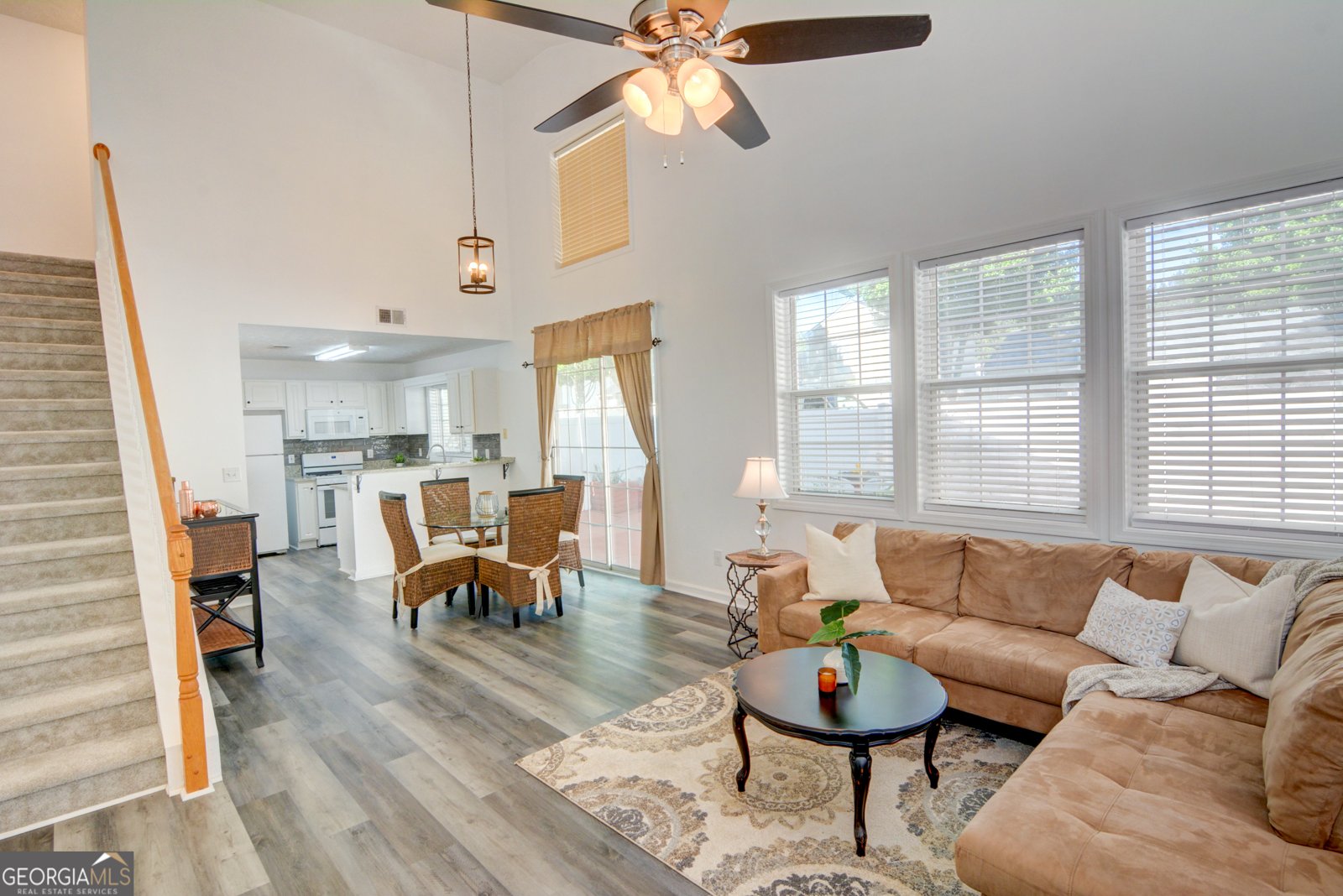 102 MANLEY Court Woodstock - 4