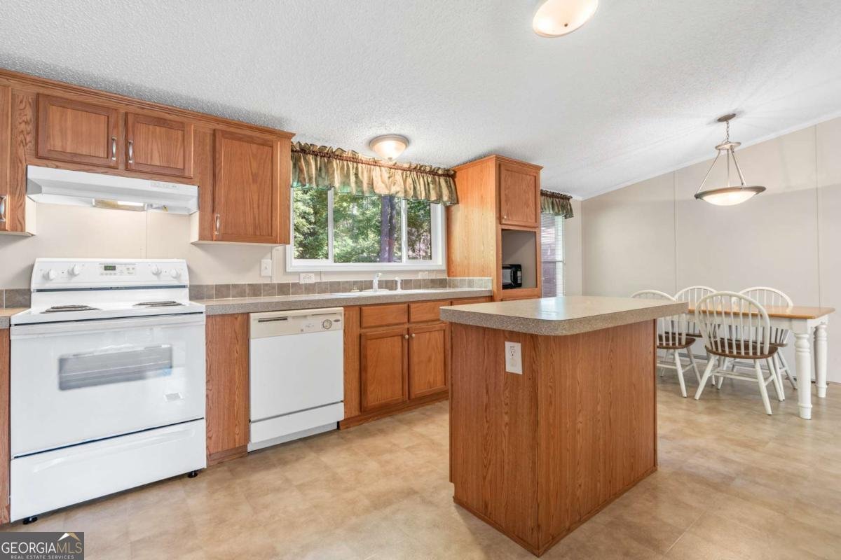 944 Lakeview Drive Sparta - 9