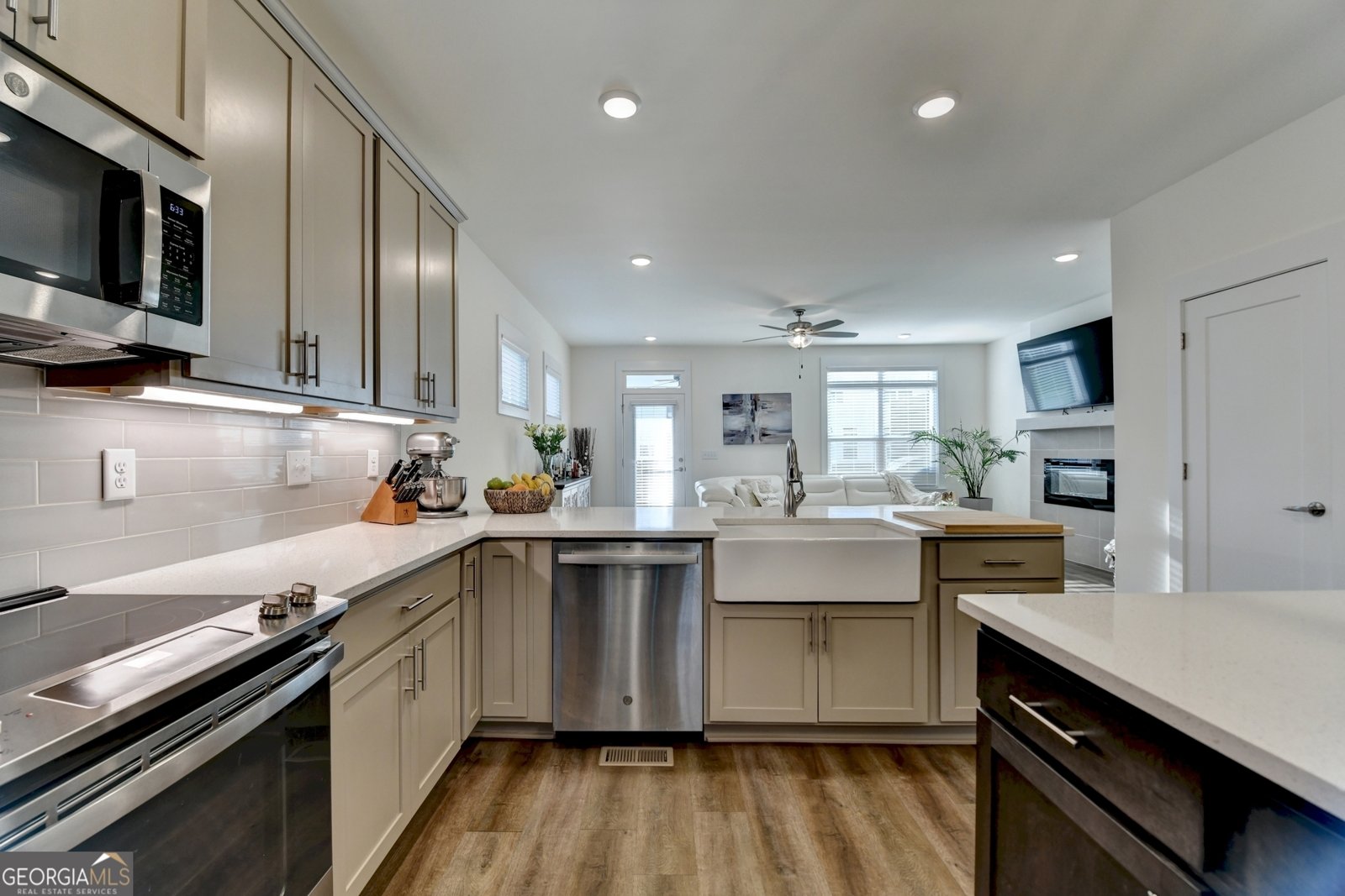 2225 Nena Way Tucker - 44