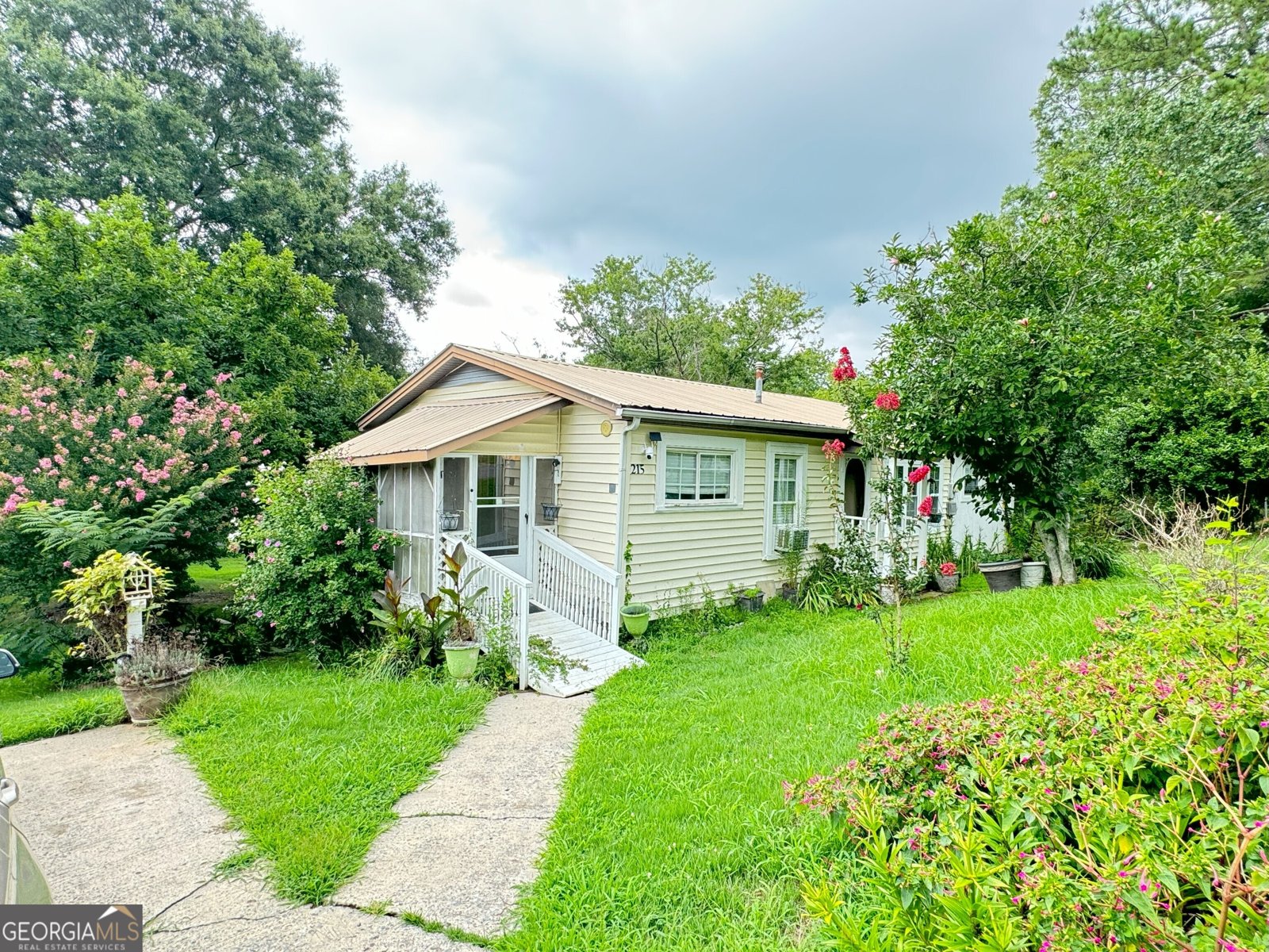 215 Wilson Street Calhoun - 1