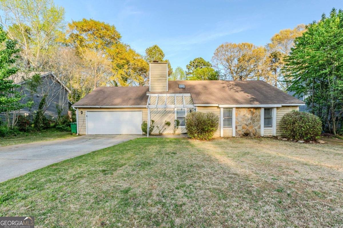 870 Chapman Circle Stone Mountain - 1