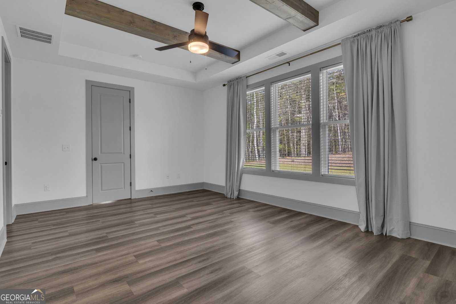 215 Greyfairs Avenue Senoia - 35