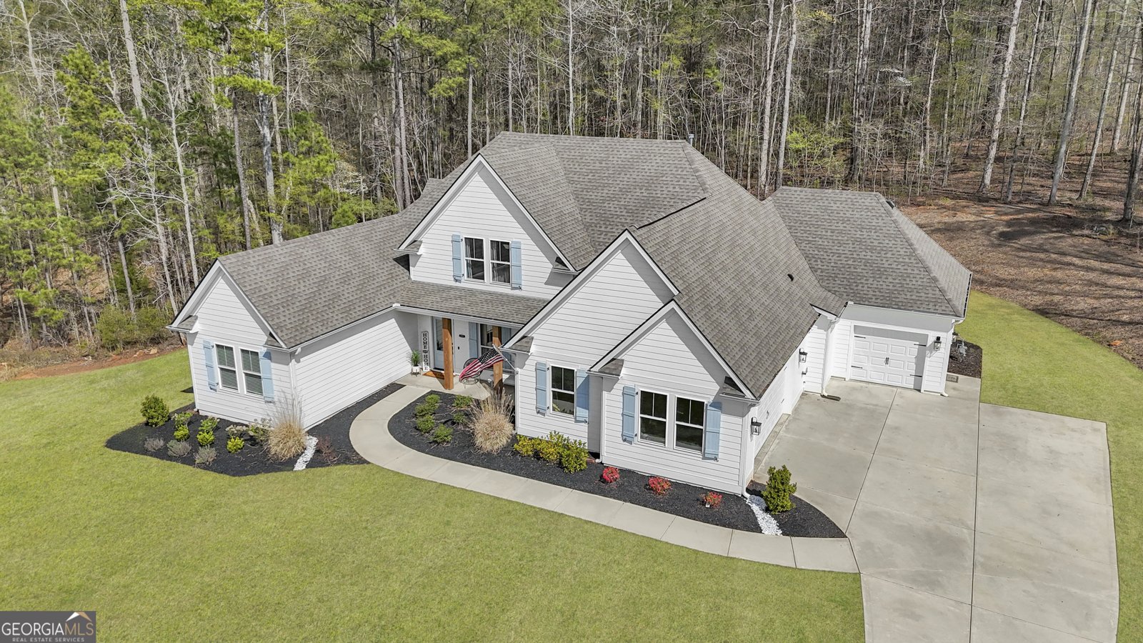 215 Greyfairs Avenue Senoia - 67
