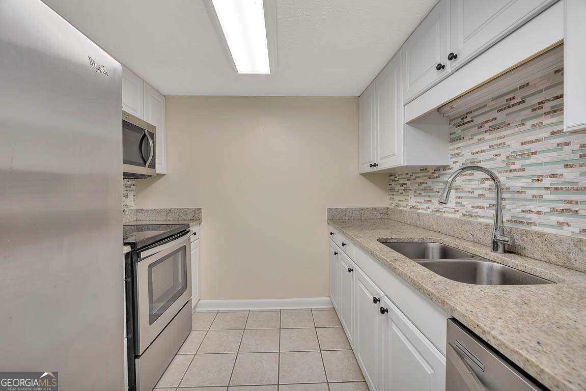 809 Mallery Street St. Simons - 7