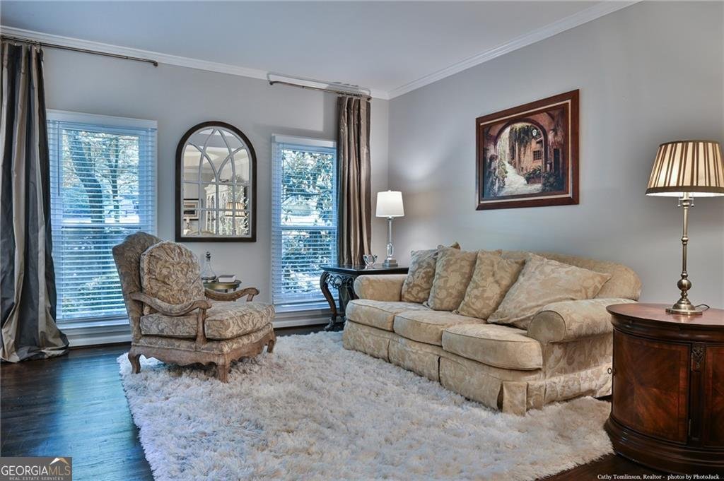 525 Sycamore Point Woodstock - 11