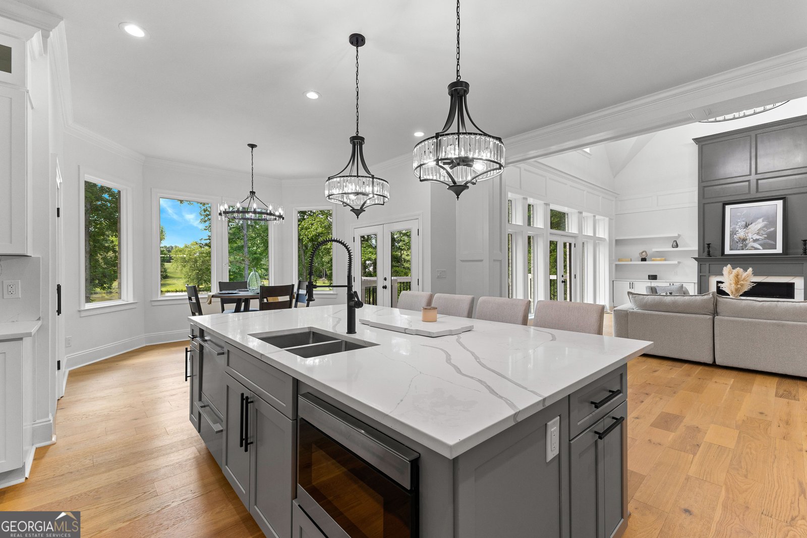 450 450 Birkdale Drive Fayetteville - 28