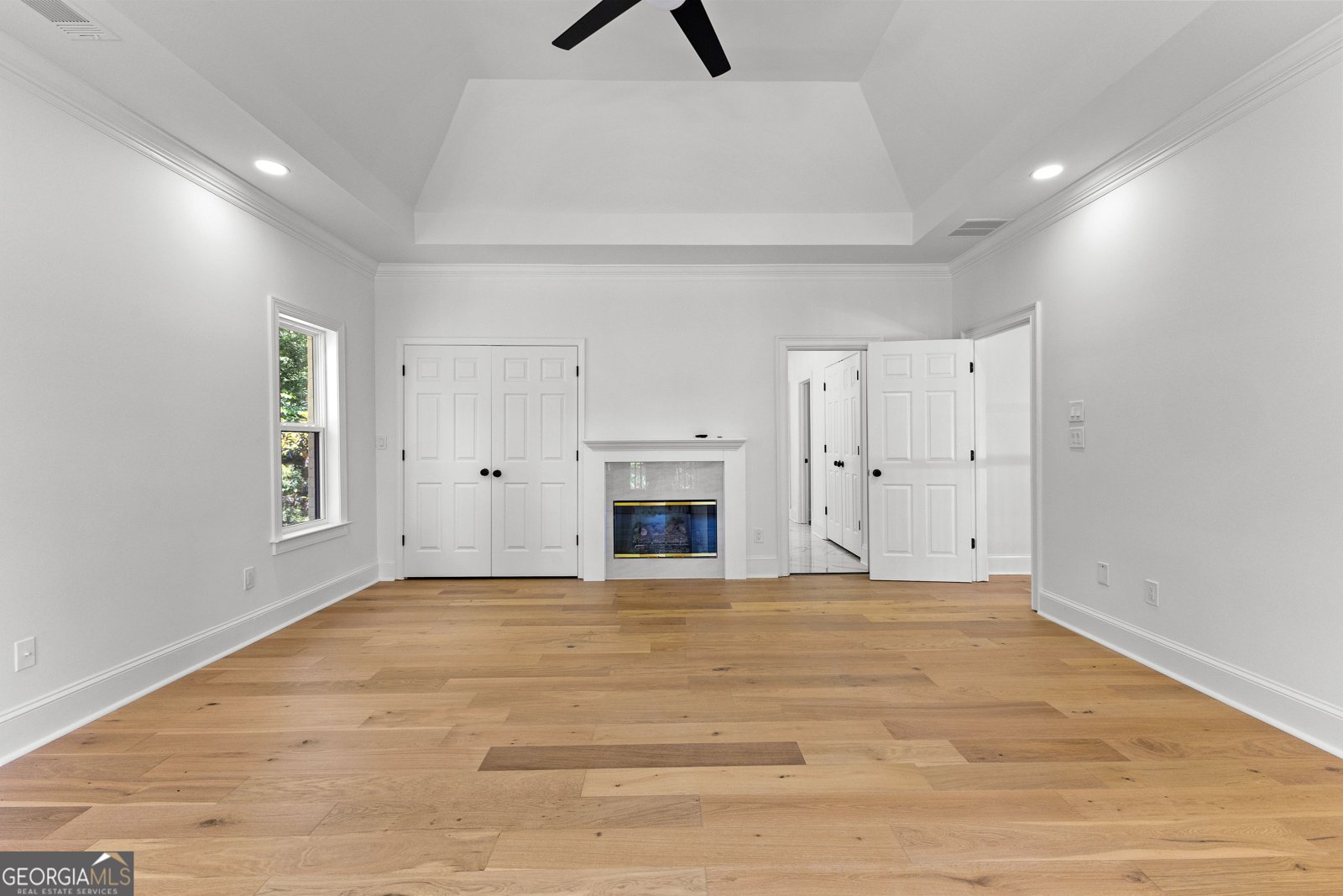 450 450 Birkdale Drive Fayetteville - 54
