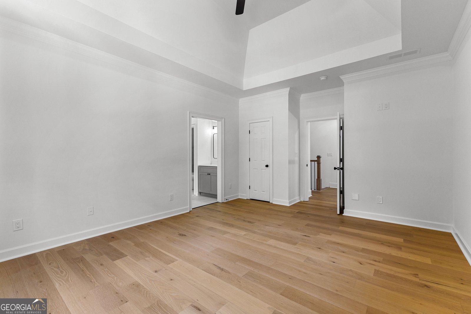 450 450 Birkdale Drive Fayetteville - 63