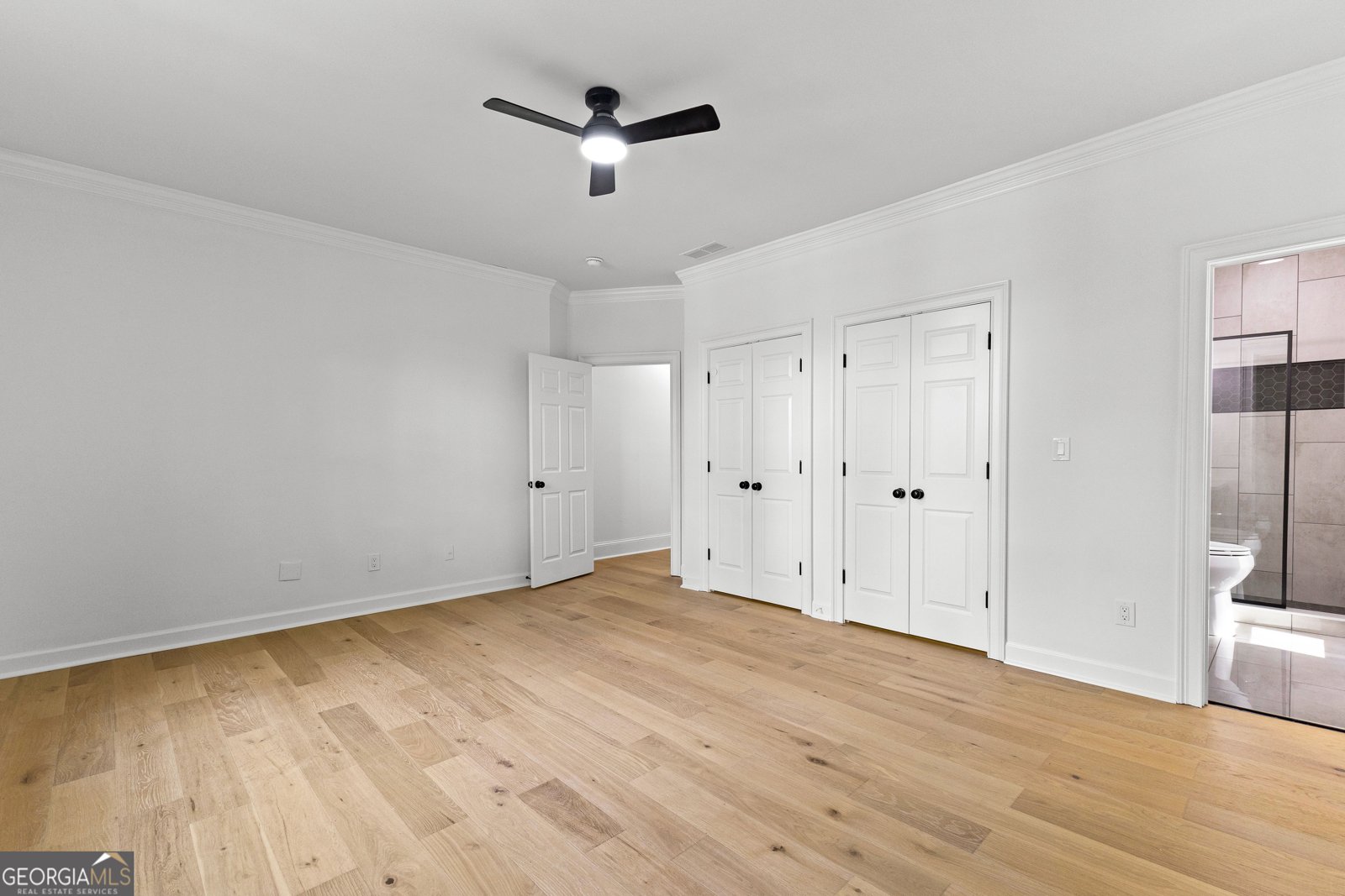 450 450 Birkdale Drive Fayetteville - 66