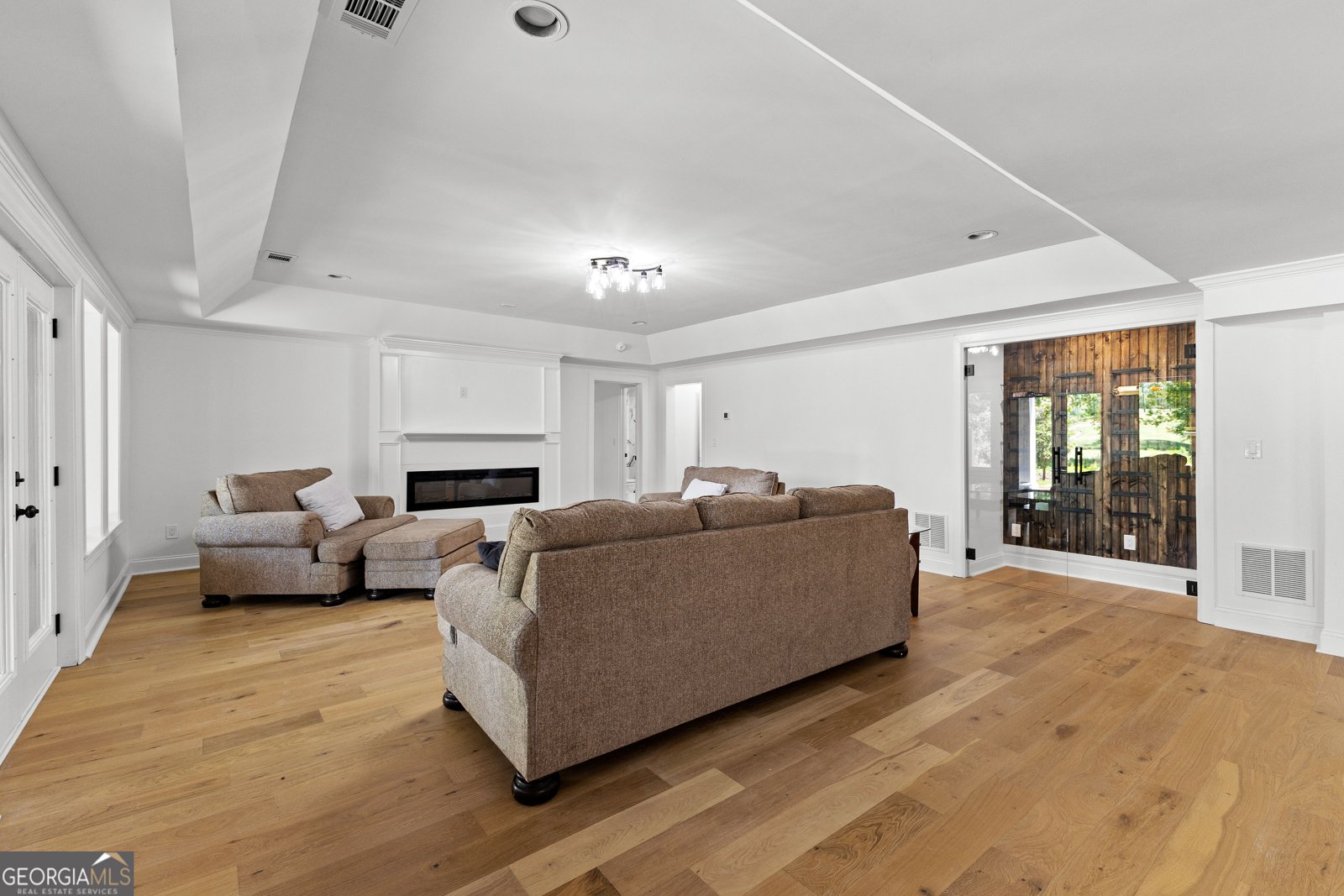 450 450 Birkdale Drive Fayetteville - 73