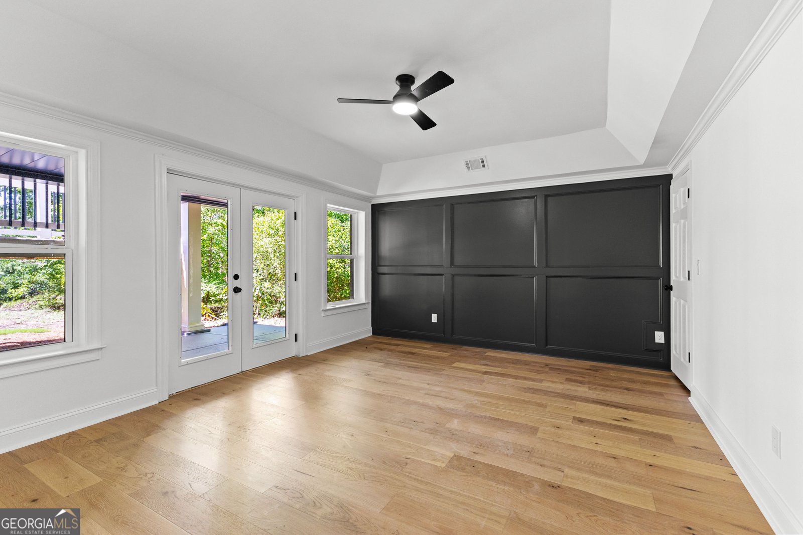 450 450 Birkdale Drive Fayetteville - 77
