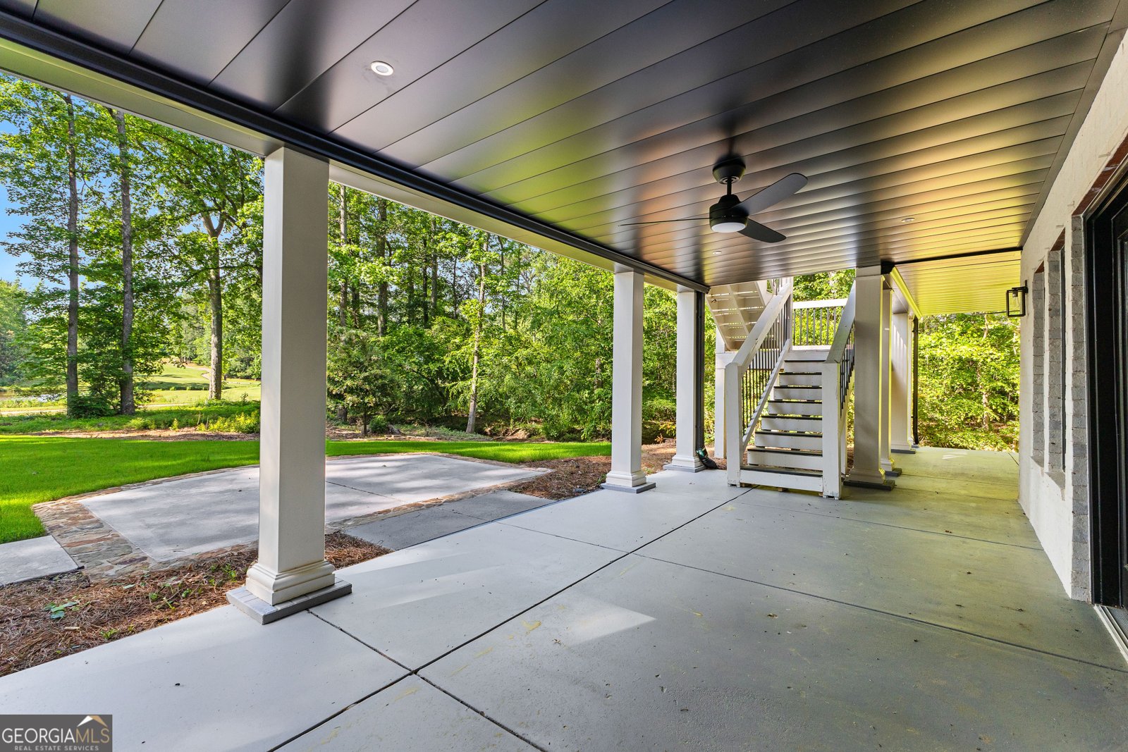 450 450 Birkdale Drive Fayetteville - 85