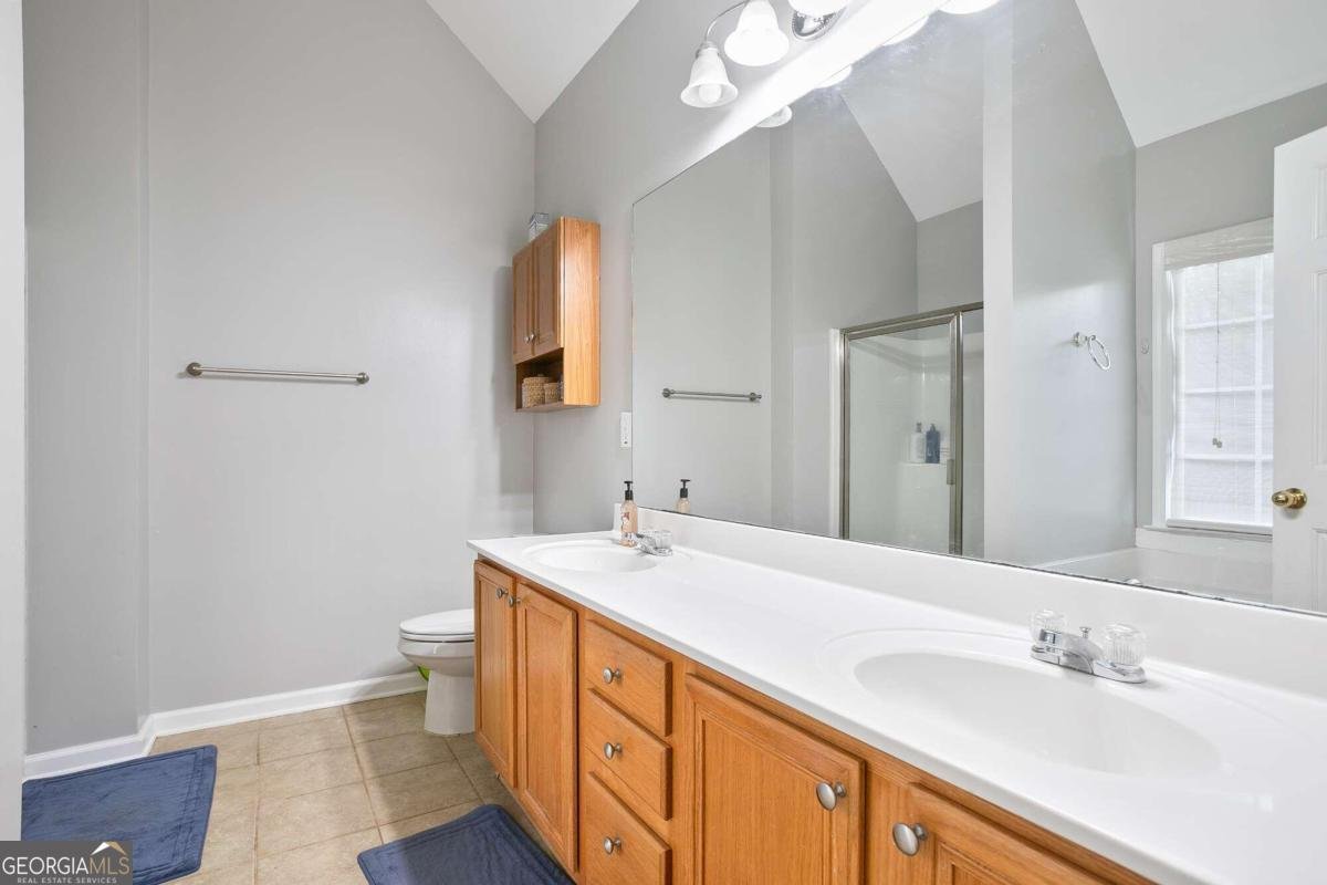6970 Creek Ridge Drive Gainesville - 28