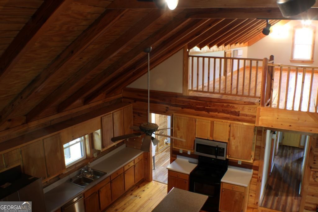 512 Valley Road Rydal - 31