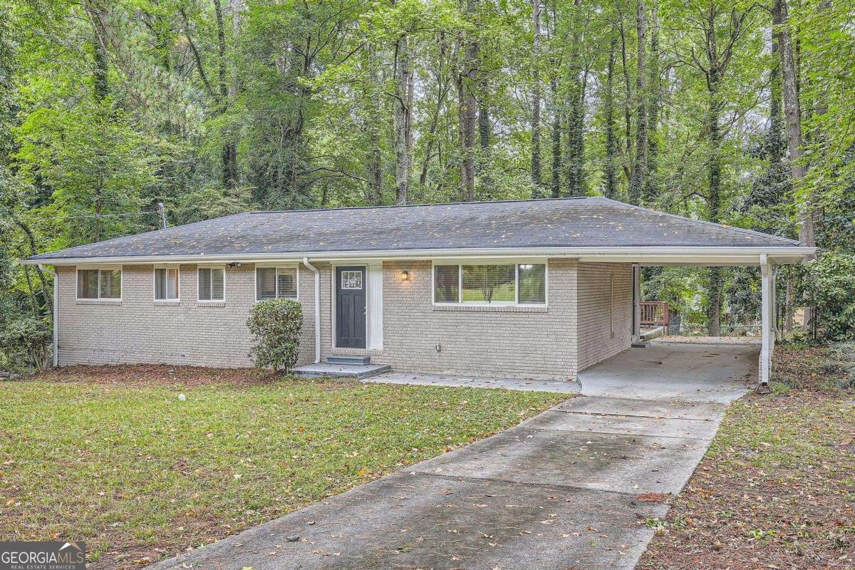 2184 Pemberton Road Atlanta - 2