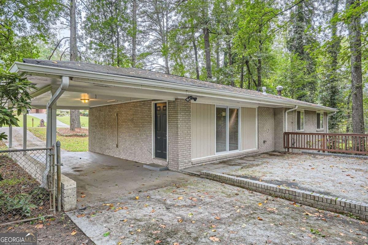 2184 Pemberton Road Atlanta - 25