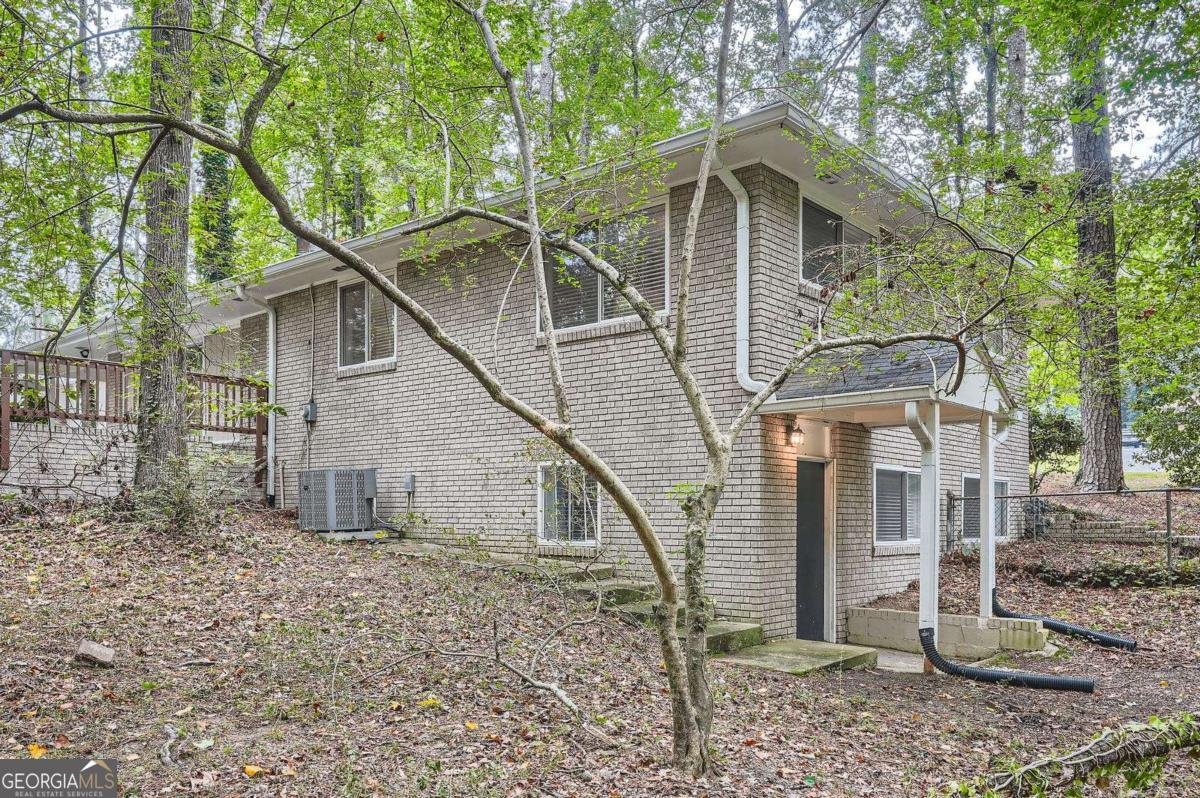 2184 Pemberton Road Atlanta - 27
