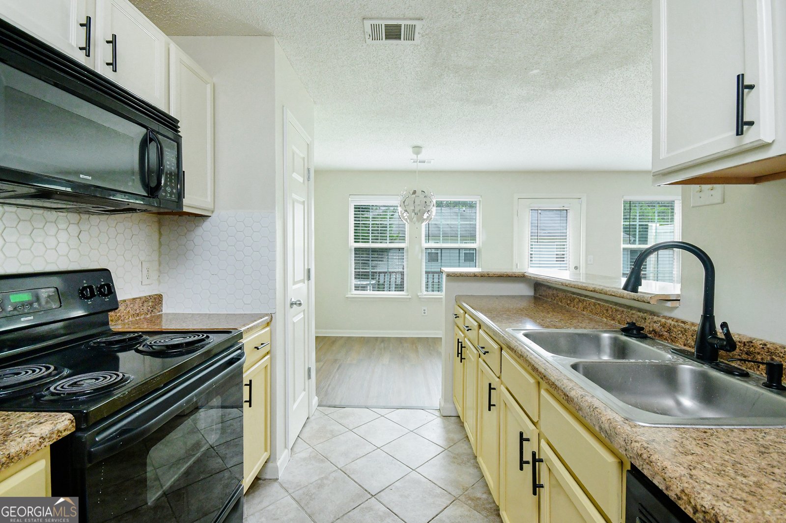 809 Brickleridge Lane Mableton - 14