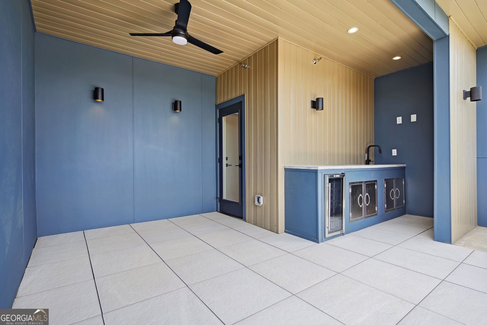 1570 Flat Shoals Road Atlanta - 28