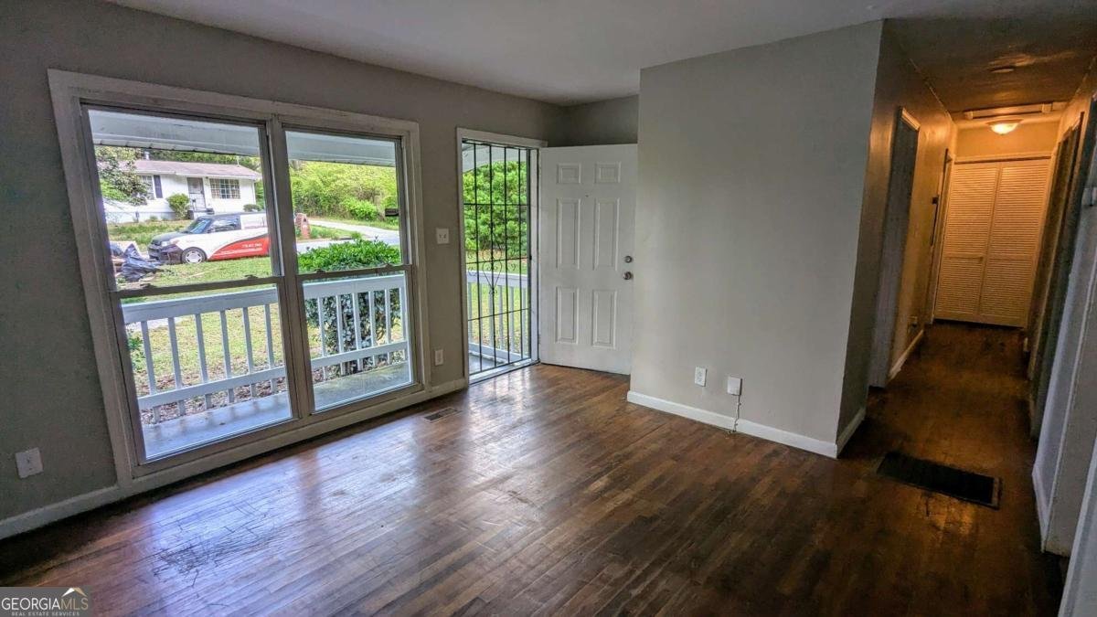 1076 Fairburn Road Atlanta - 3