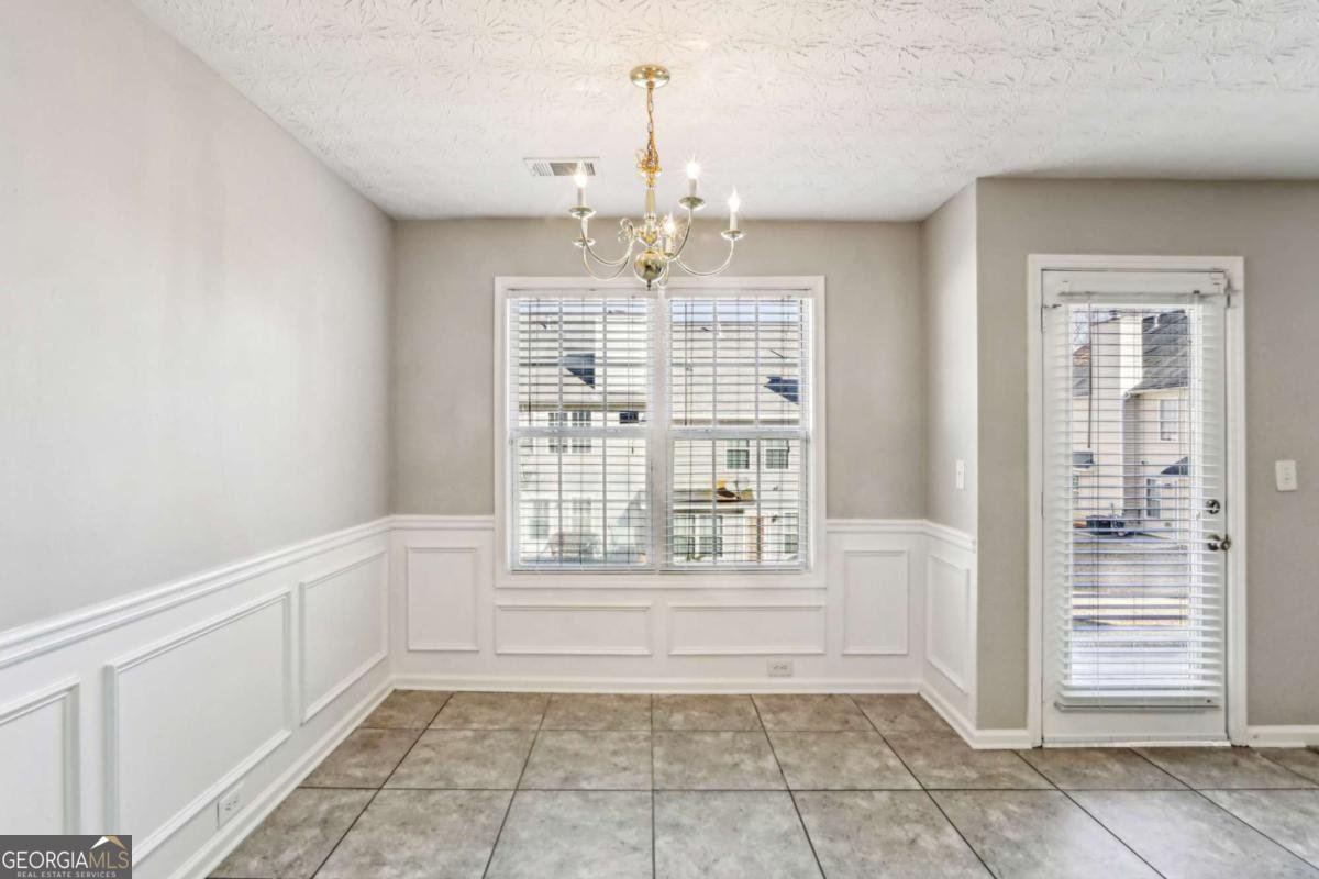 4658 Grand Central Parkway Decatur - 12