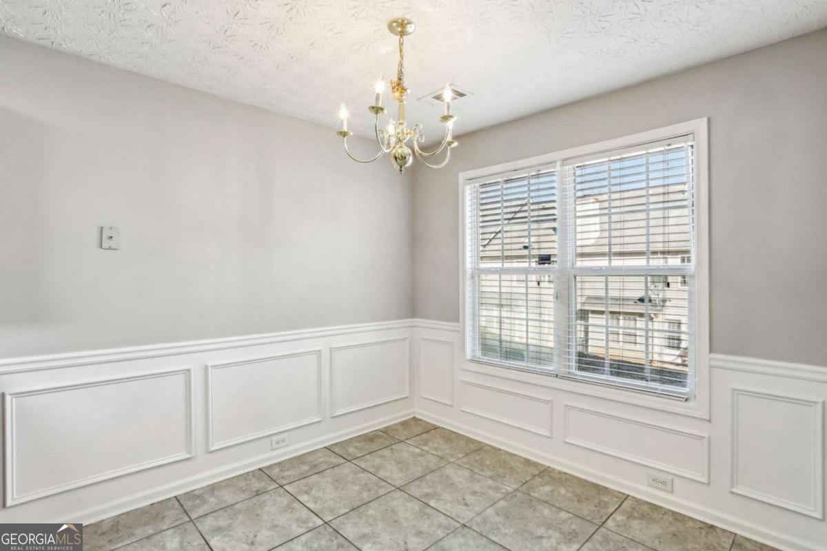4658 Grand Central Parkway Decatur - 7