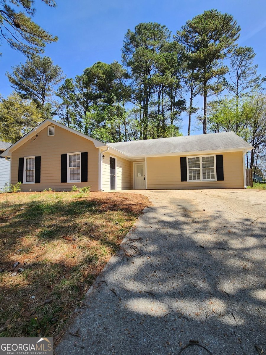 2199 SUMMERTOWN Drive Norcross - 1