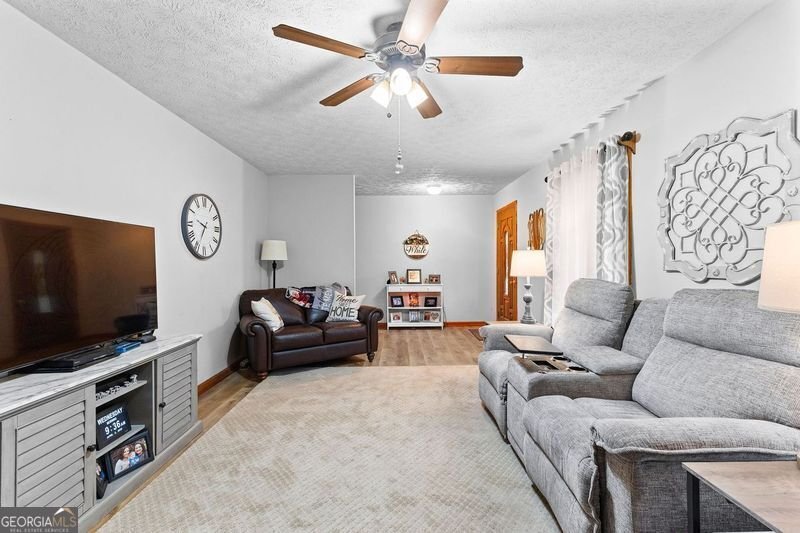 1407 Highway 92 Fayetteville - 10