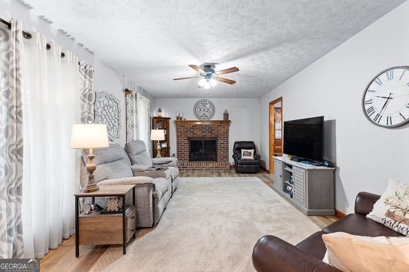 1407 Highway 92 Fayetteville - 9