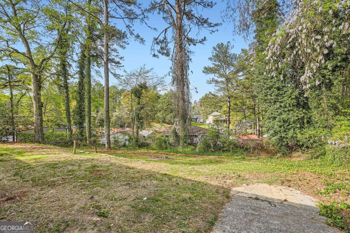 2069 Sandtown Road Atlanta - 27
