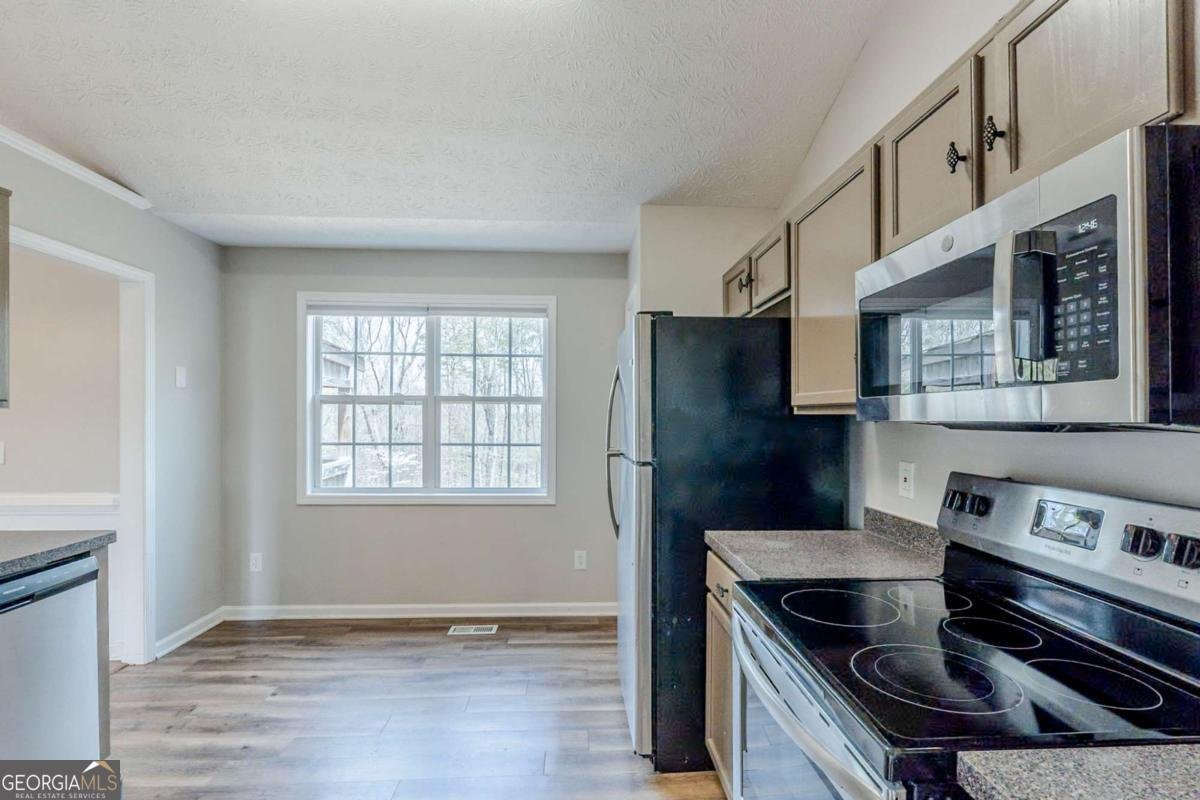 167 Fairview Oak Trail Dallas - 10