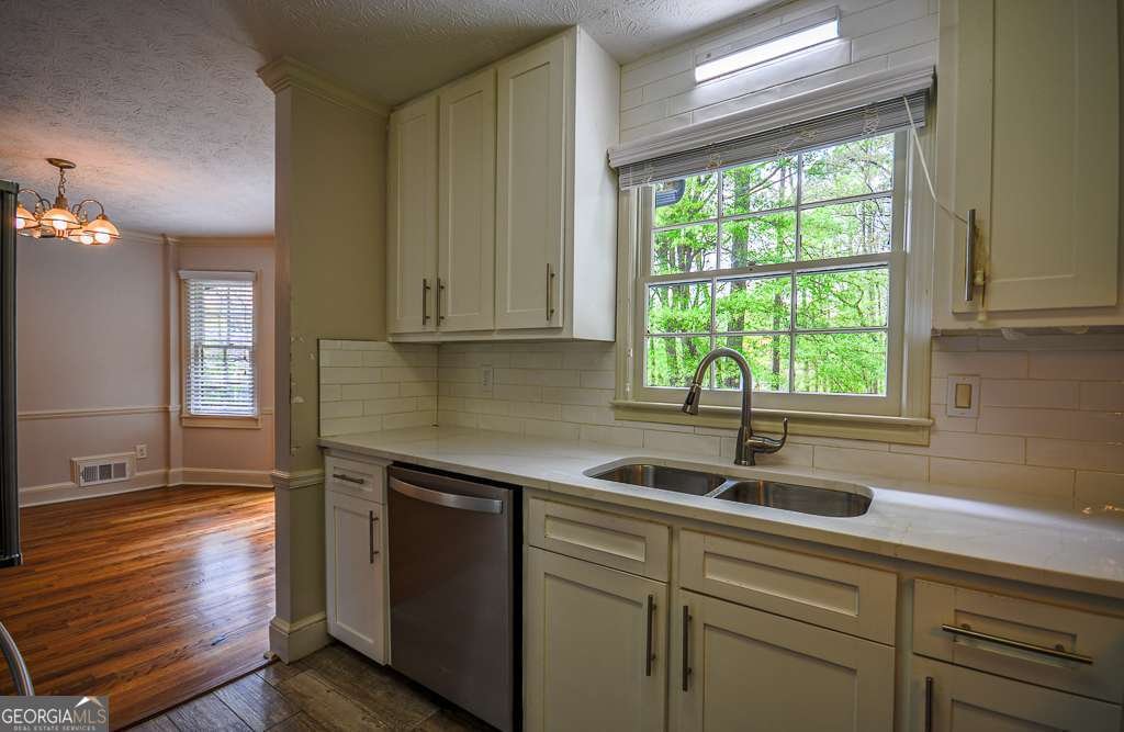 2048 Kelvin Drive Lawrenceville - 12