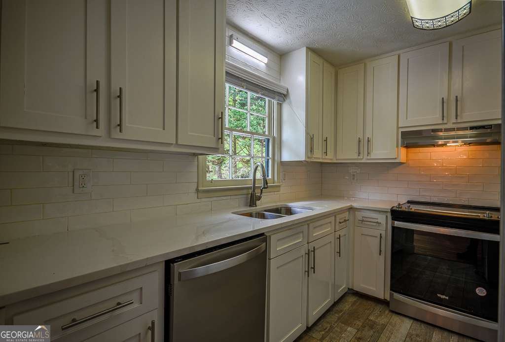 2048 Kelvin Drive Lawrenceville - 15