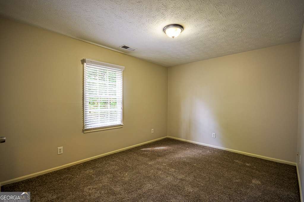 2048 Kelvin Drive Lawrenceville - 24