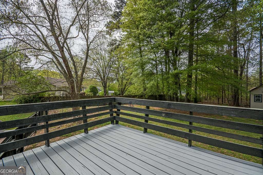 2048 Kelvin Drive Lawrenceville - 52