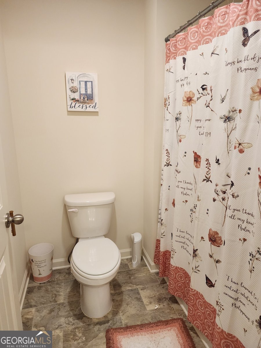 5425 Barberry Avenue Oakwood - 21