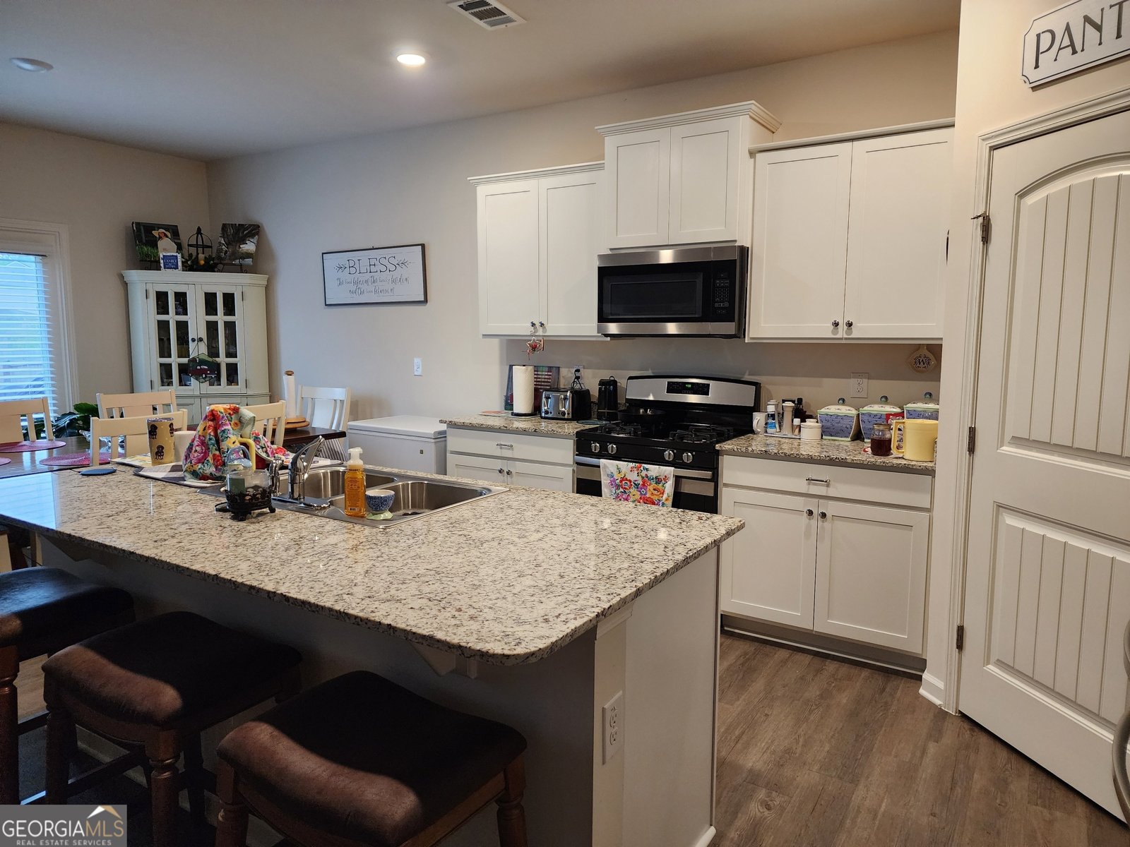 5425 Barberry Avenue Oakwood - 3