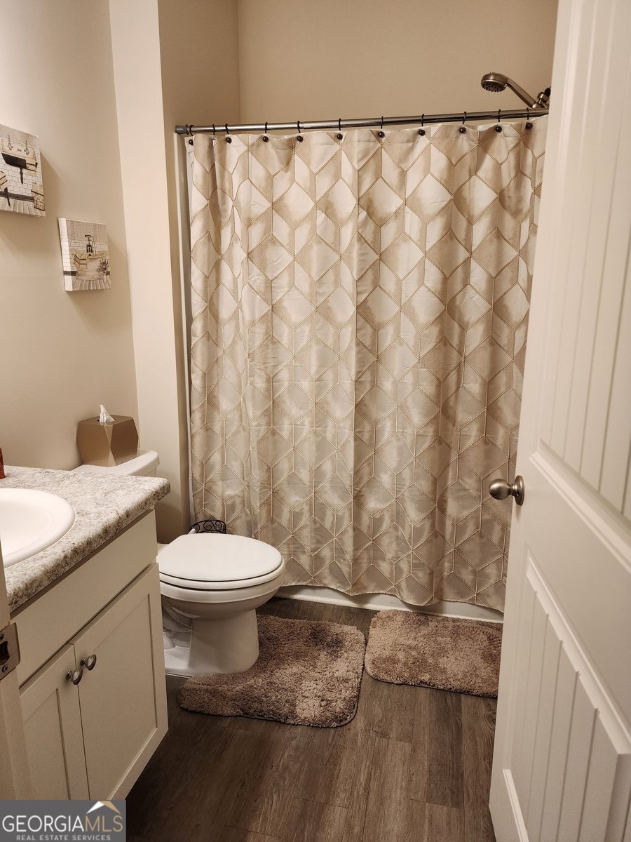 5425 Barberry Avenue Oakwood - 6