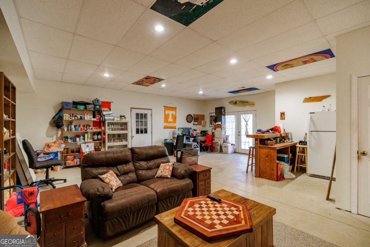 64 Lamb Road Hartwell - 27