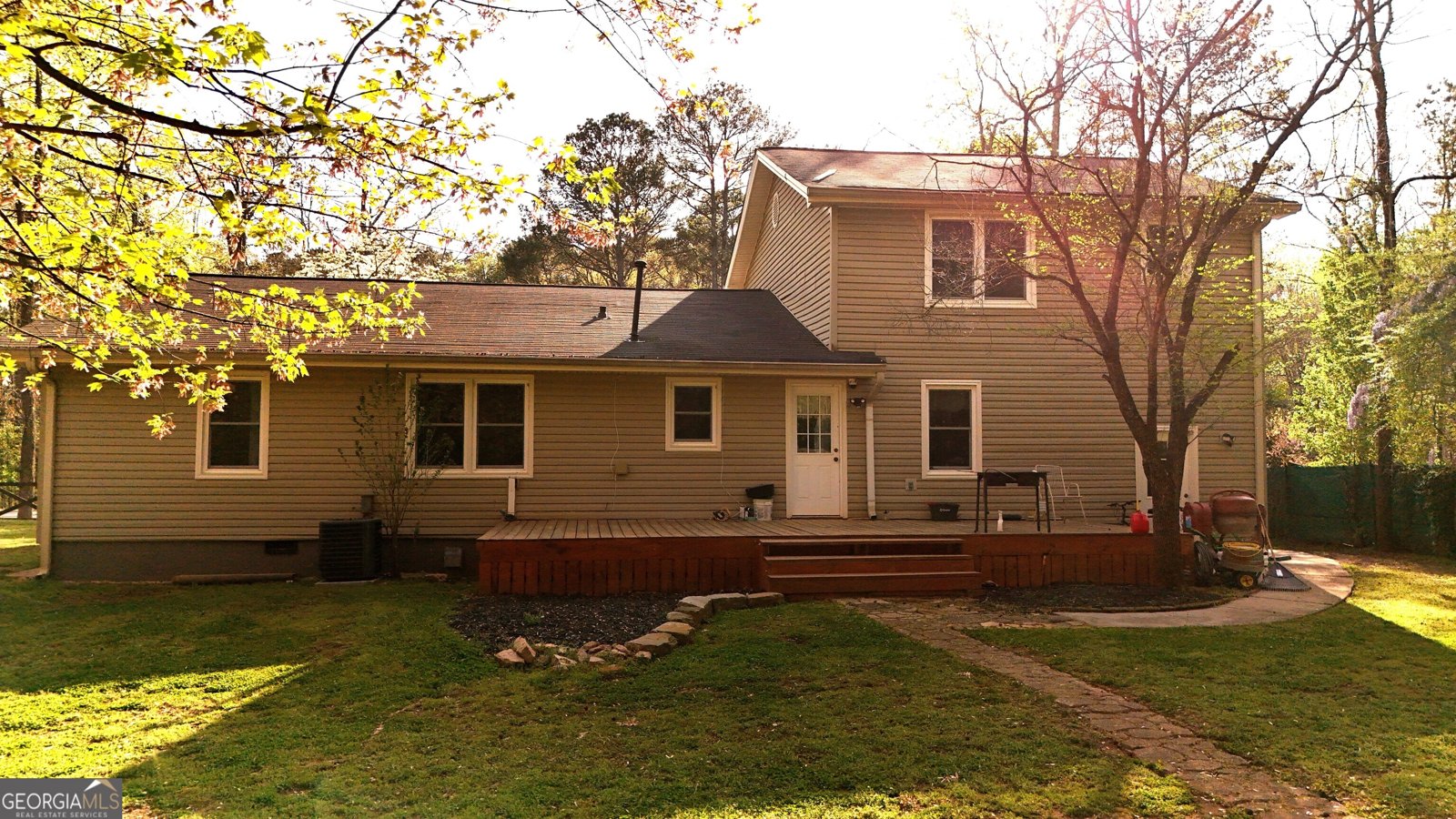 1718 PUCKETTS Drive Lilburn - 37