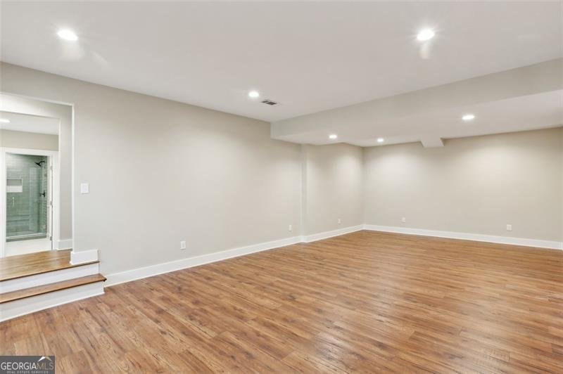 645 TRAILMORE Place Roswell - 27