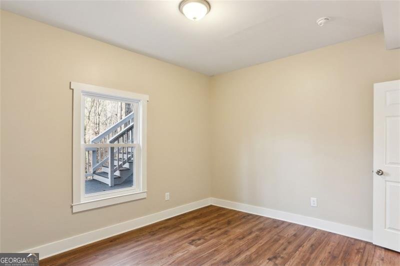 645 TRAILMORE Place Roswell - 32