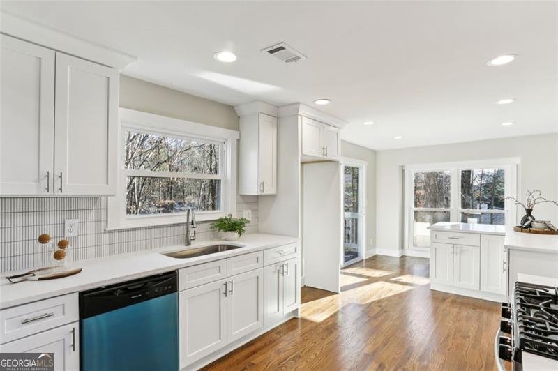645 TRAILMORE Place Roswell - 9