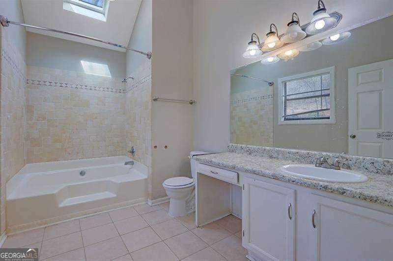 585 Lake Drive Snellville - 10